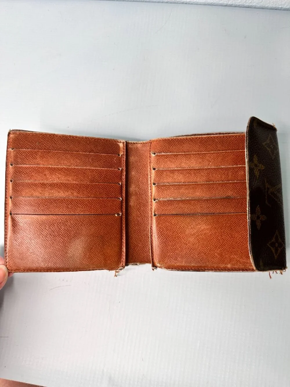 Louis Vuitton Malletier Wallet Brown Leather LV Monogram